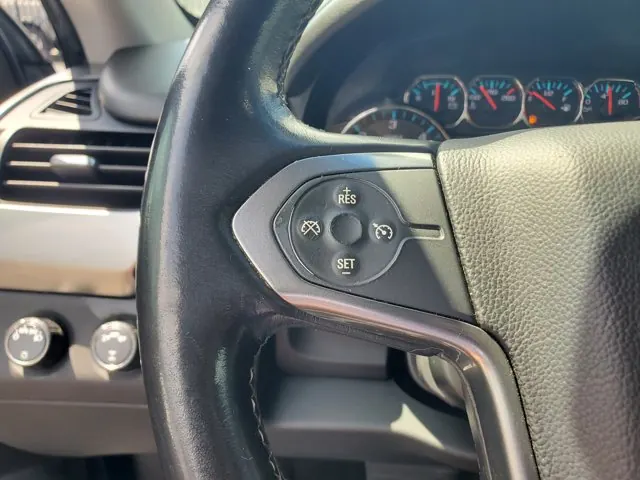 2020 Chevrolet Tahoe 4WD 4dr LS - Photo 17