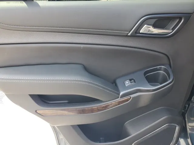 2020 Chevrolet Tahoe 4WD 4dr LS - Photo 25