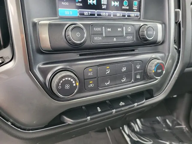 2019 Chevrolet Silverado 1500 LD 4WD Double Cab LT w/1LT - Photo 21