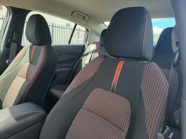 2026 Nissan Sentra SR Sedan *Ltd Avail* - Photo 15