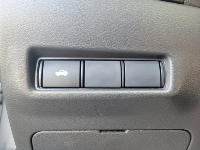 2026 Nissan Sentra SR Sedan *Ltd Avail* - Photo 19