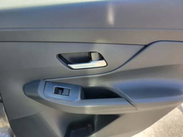 2026 Nissan Sentra SR Sedan *Ltd Avail* - Photo 35