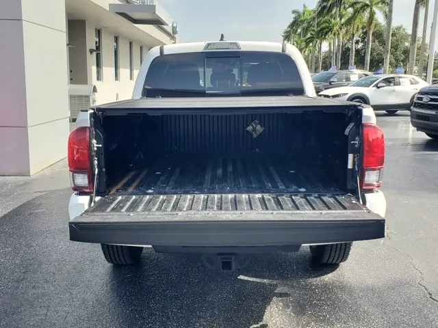 2022 Toyota Tacoma 2WD SR5 Double Cab 5' Bed V6 AT (Natl) - Photo 8