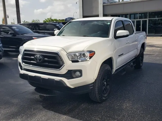 2022 Toyota Tacoma 2WD SR5 Double Cab 5' Bed V6 AT (Natl) - Photo 3