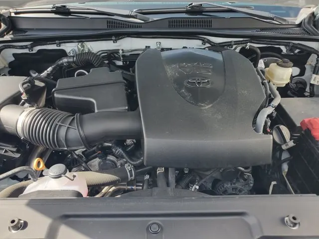 2022 Toyota Tacoma 2WD SR5 Double Cab 5' Bed V6 AT (Natl) - Photo 34