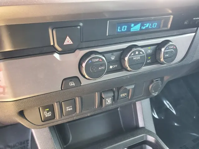 2022 Toyota Tacoma 2WD SR5 Double Cab 5' Bed V6 AT (Natl) - Photo 22