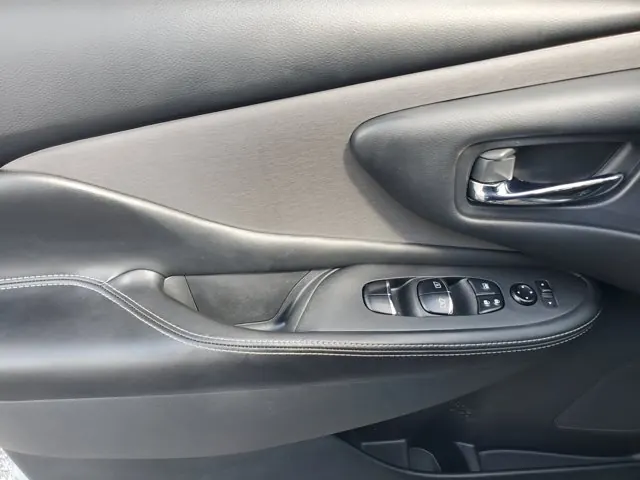 2023 Nissan Murano FWD SL - Photo 14