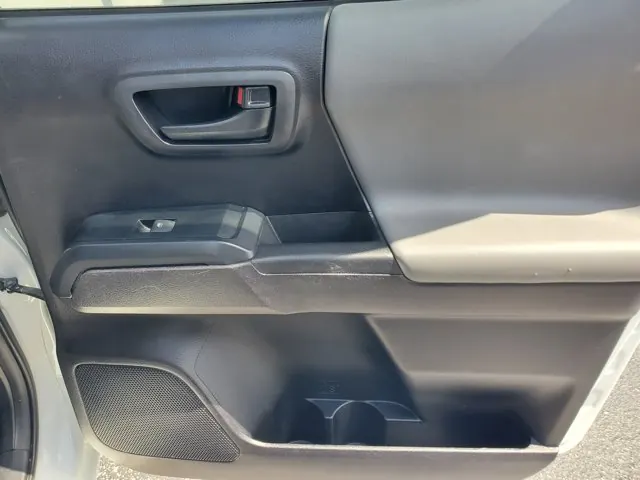 2020 Toyota Tacoma 2WD SR Double Cab 5' Bed I4 AT (Natl) - Photo 29
