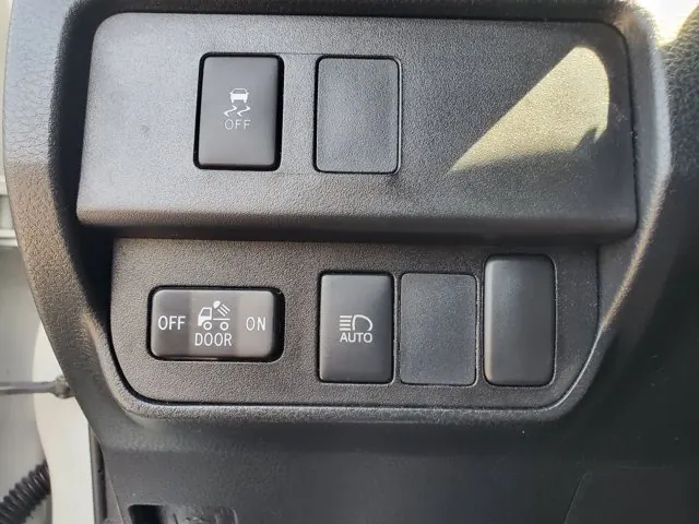 2020 Toyota Tacoma 2WD SR Double Cab 5' Bed I4 AT (Natl) - Photo 13