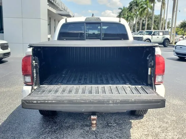 2020 Toyota Tacoma 2WD SR Double Cab 5' Bed I4 AT (Natl) - Photo 7