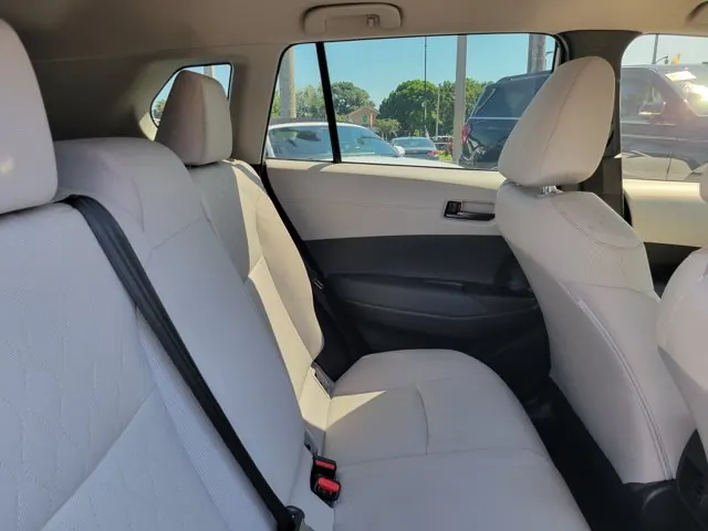 2026 Toyota Corolla Cross L 2WD (Natl) - Photo 27