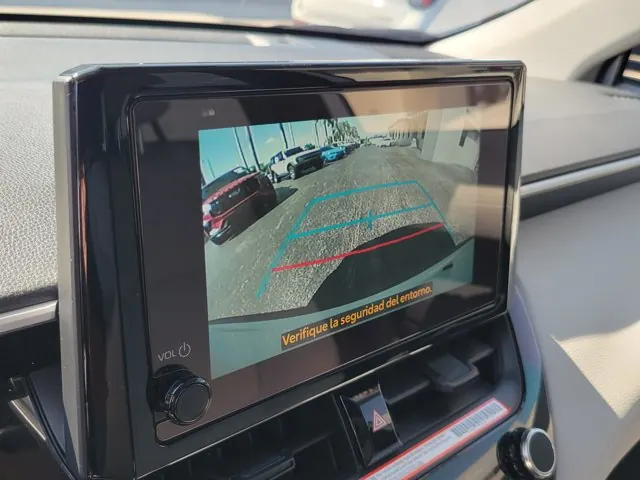 2026 Toyota Corolla Cross L 2WD (Natl) - Photo 19