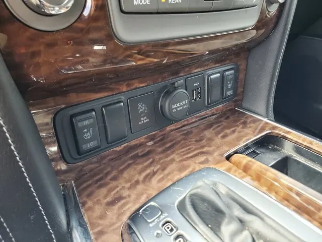 2019 Nissan Armada 4x2 SV - Photo 26