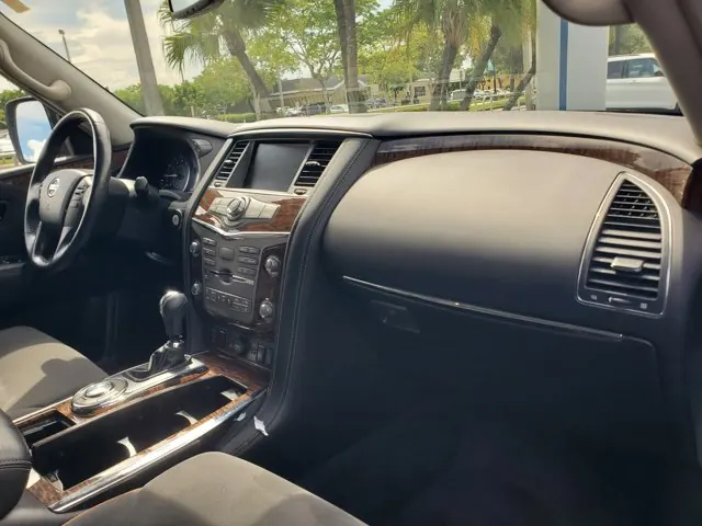 2019 Nissan Armada 4x2 SV - Photo 34