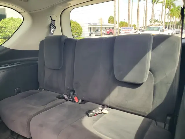2019 Nissan Armada 4x2 SV - Photo 30