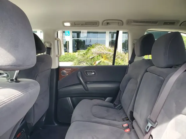 2019 Nissan Armada 4x2 SV - Photo 29