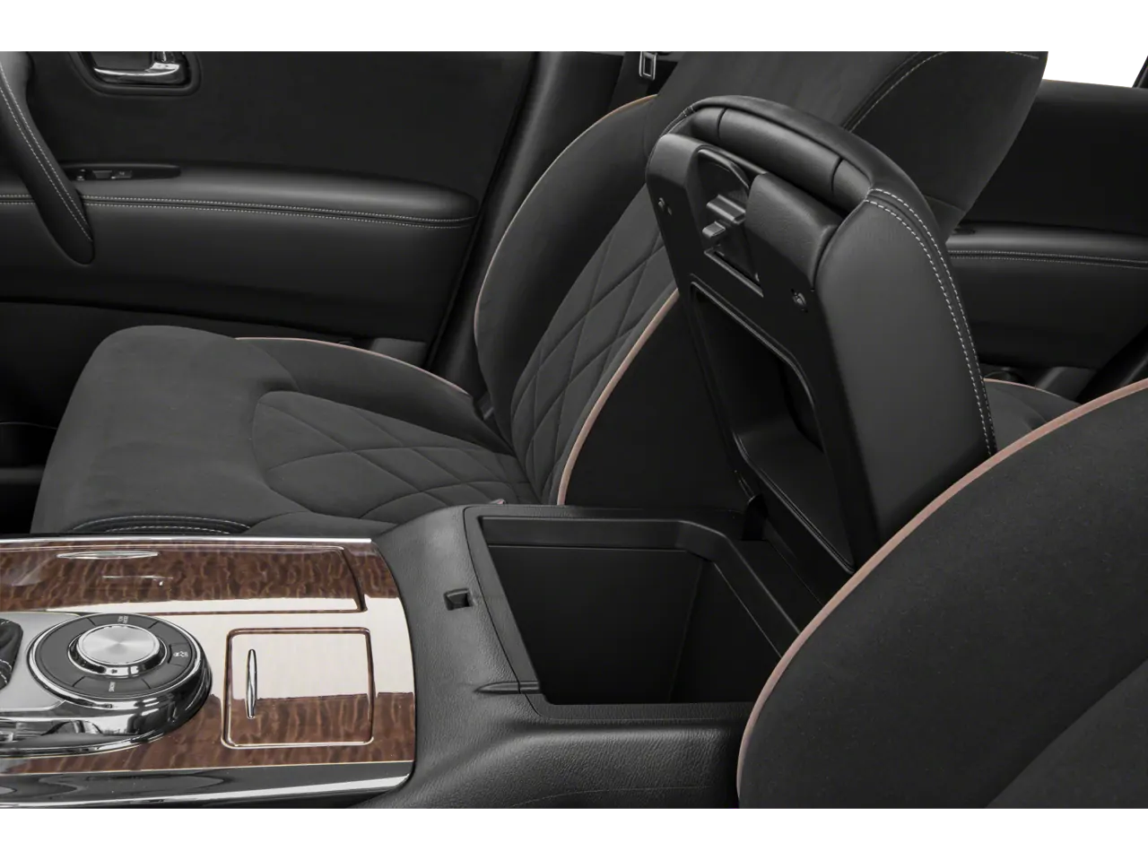 2019 Nissan Armada 4x2 SV - Photo 46