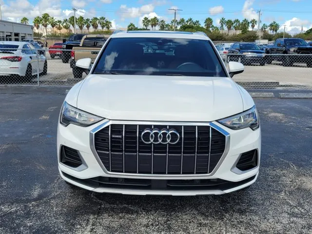 2020 Audi Q3 Premium - Photo 2
