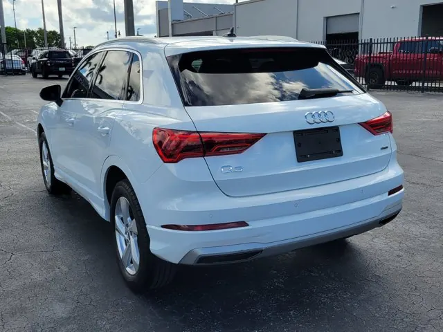 2020 Audi Q3 Premium - Photo 5