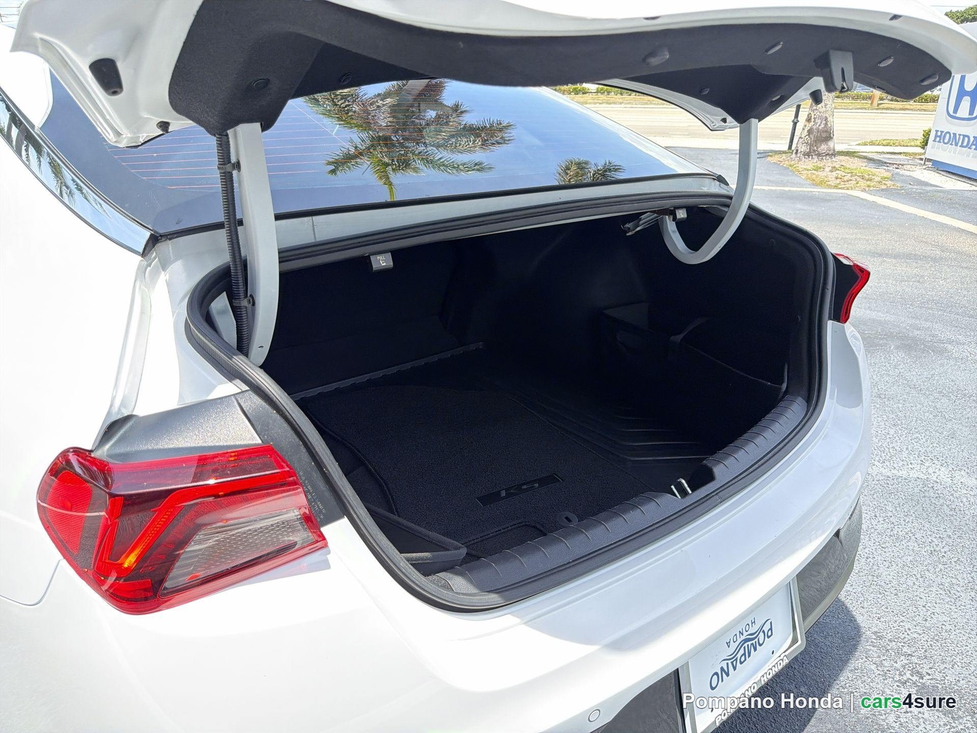 2023 KIA K5 EX - Photo 13