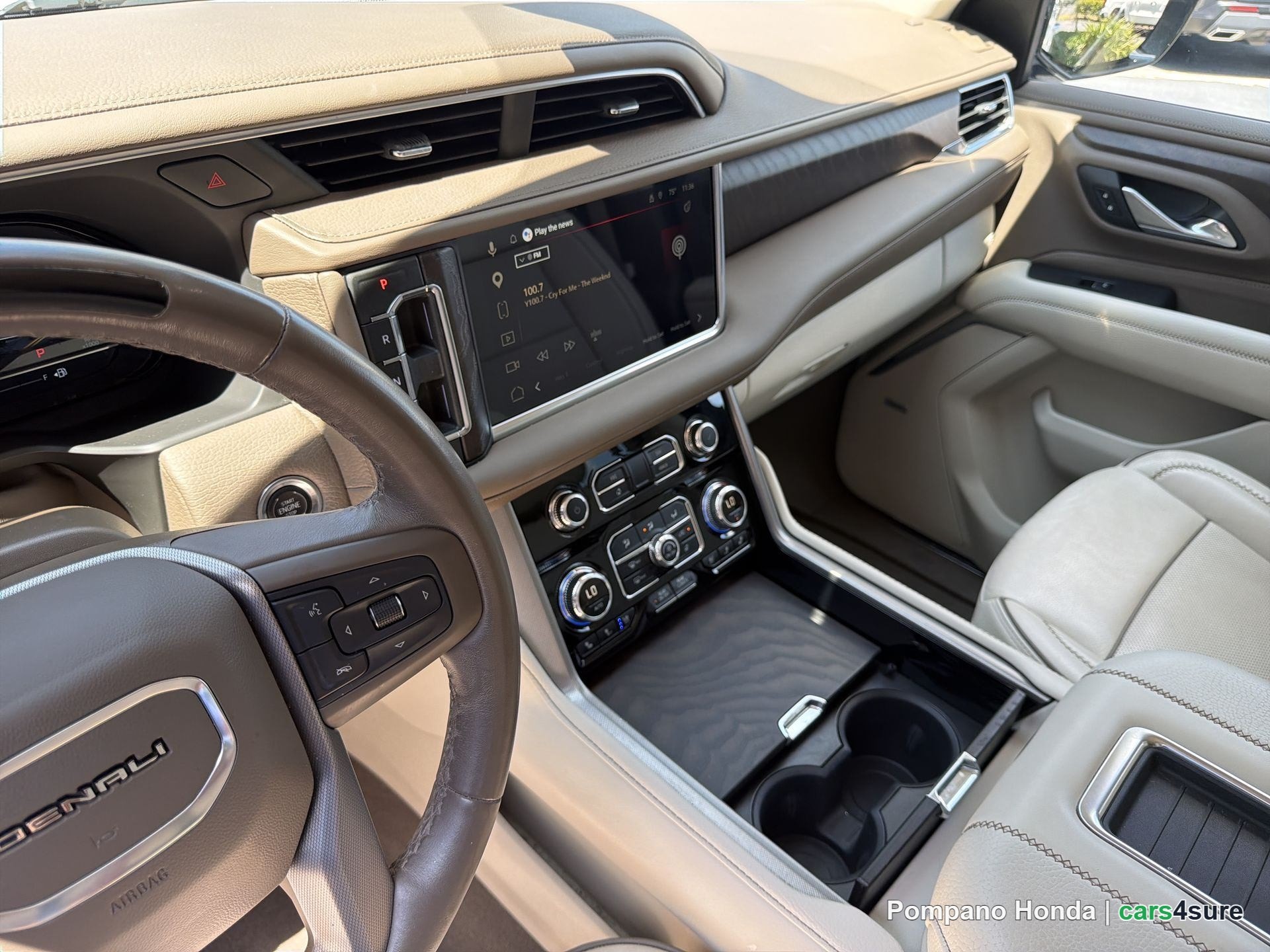 2024 GMC Yukon XL Denali - Photo 10