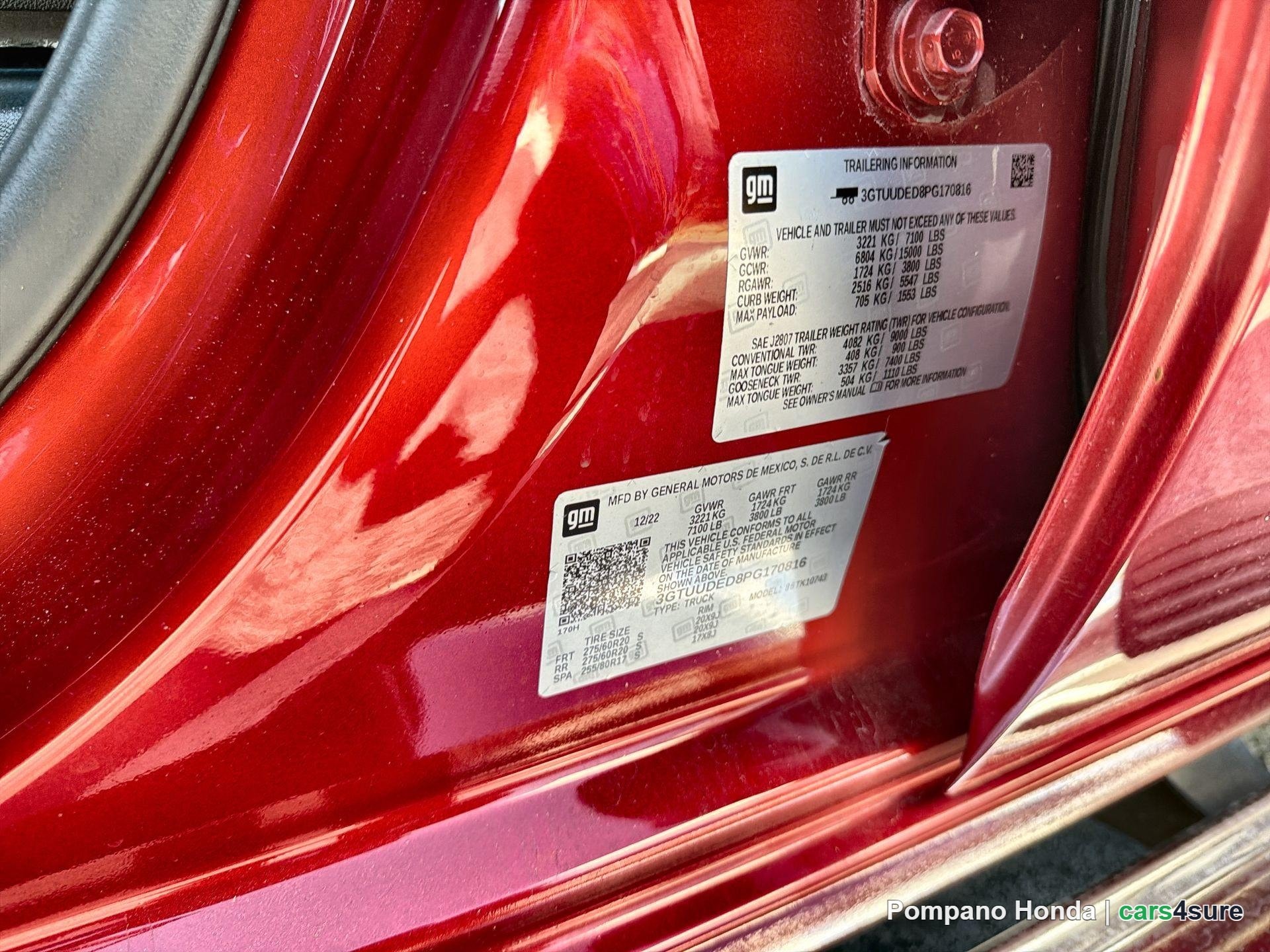 2023 GMC Sierra SLT - Photo 8