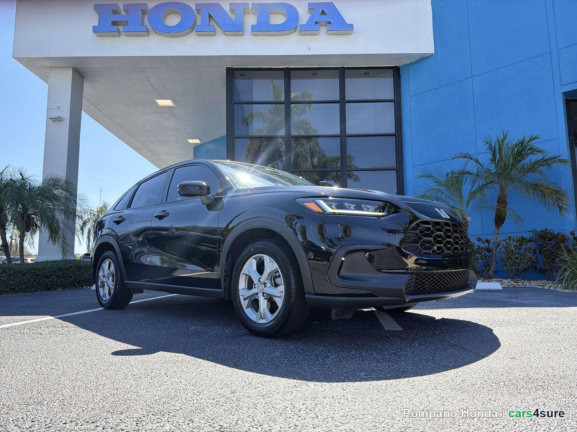 2023 HONDA HR-V LX