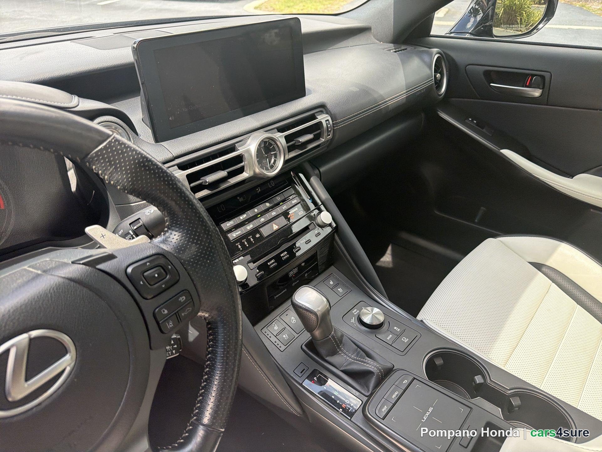2022 LEXUS IS 350 F Sport - Photo 9