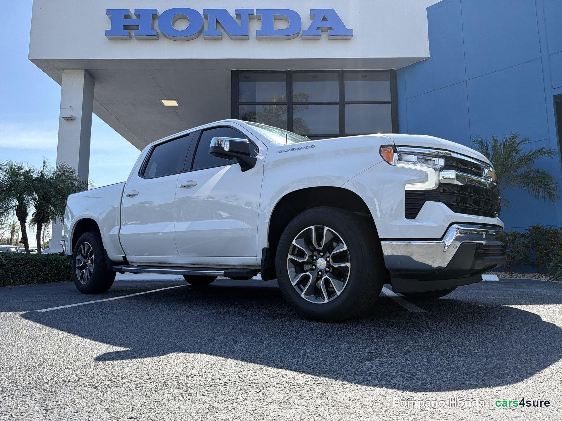 2024 CHEVROLET Silverado LT