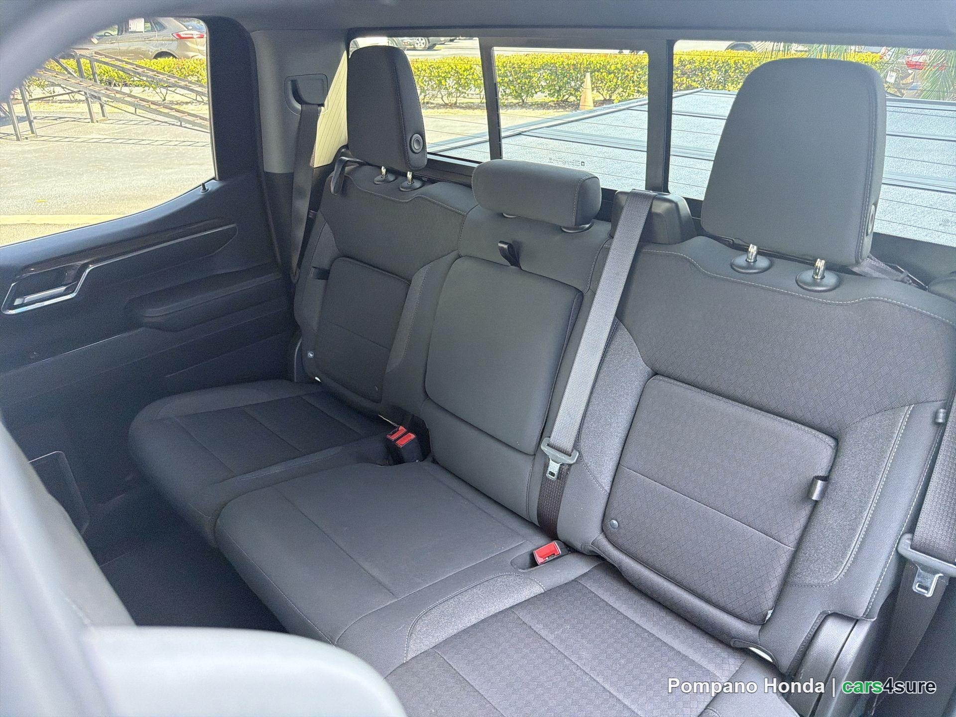 2024 CHEVROLET Silverado LT - Photo 4