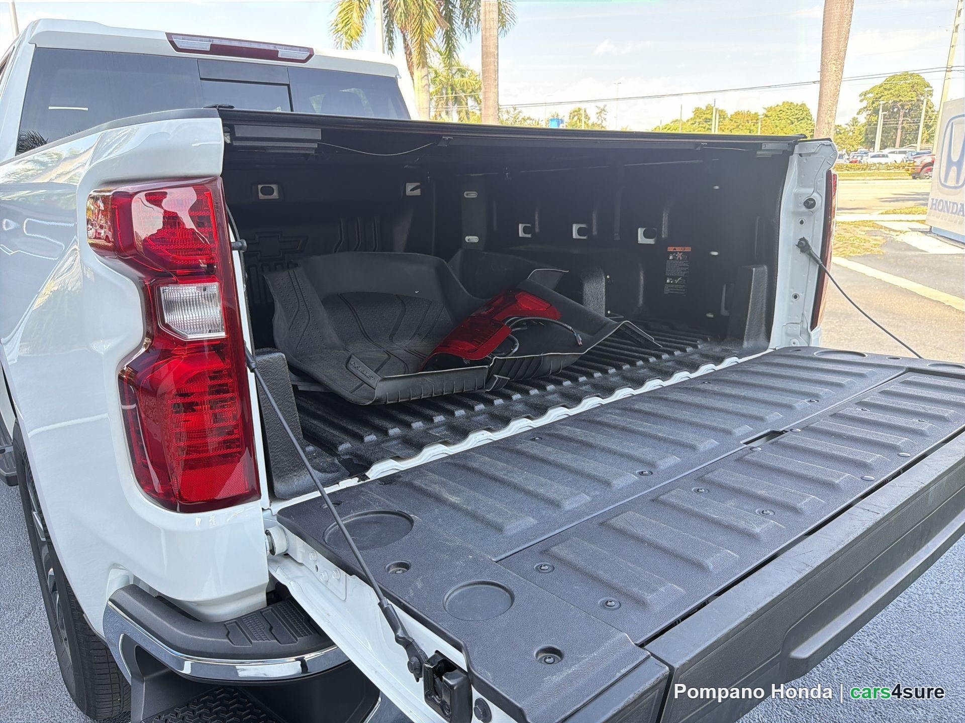 2024 CHEVROLET Silverado LT - Photo 13