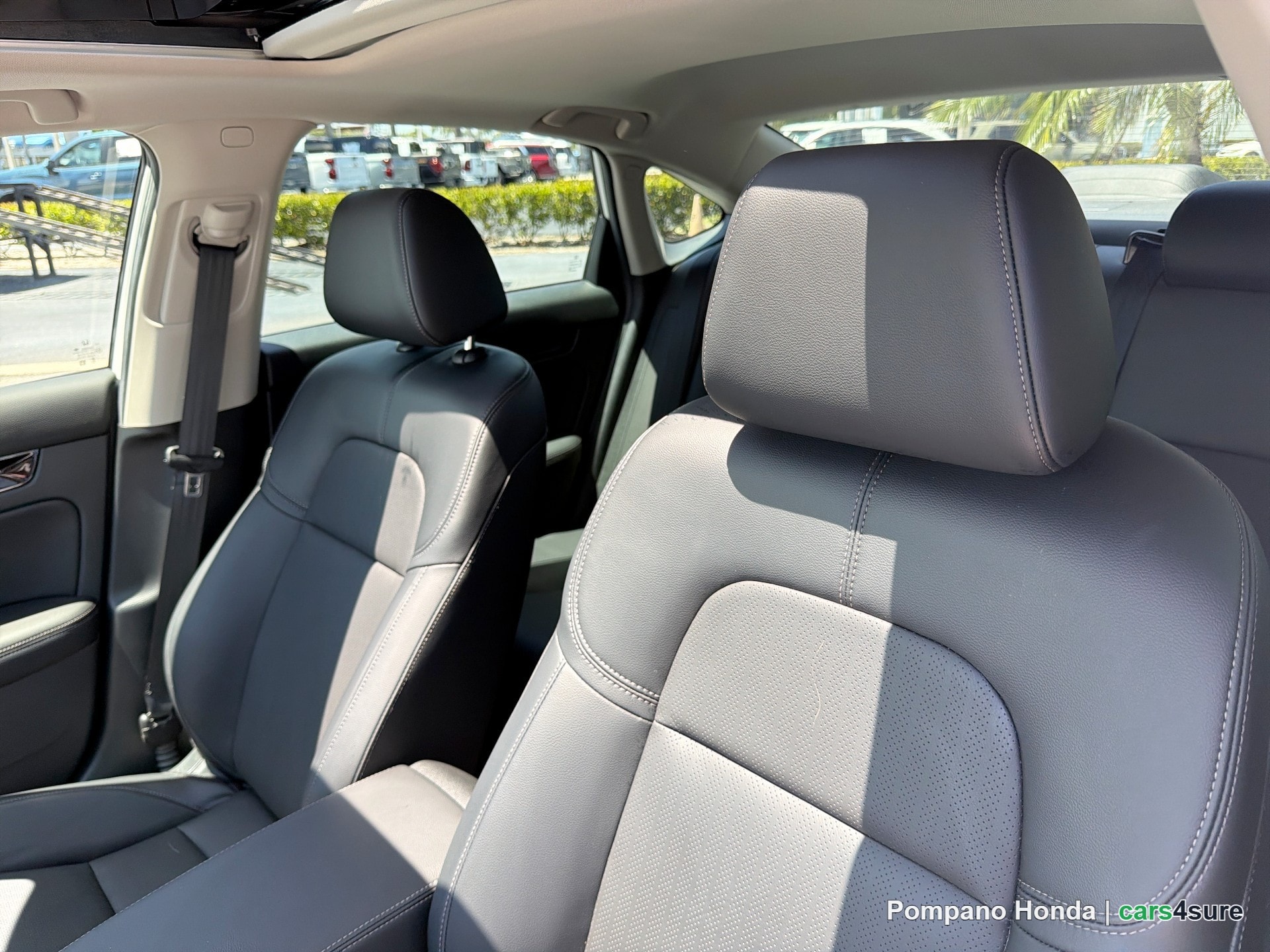 2024 HONDA Civic Touring - Photo 3