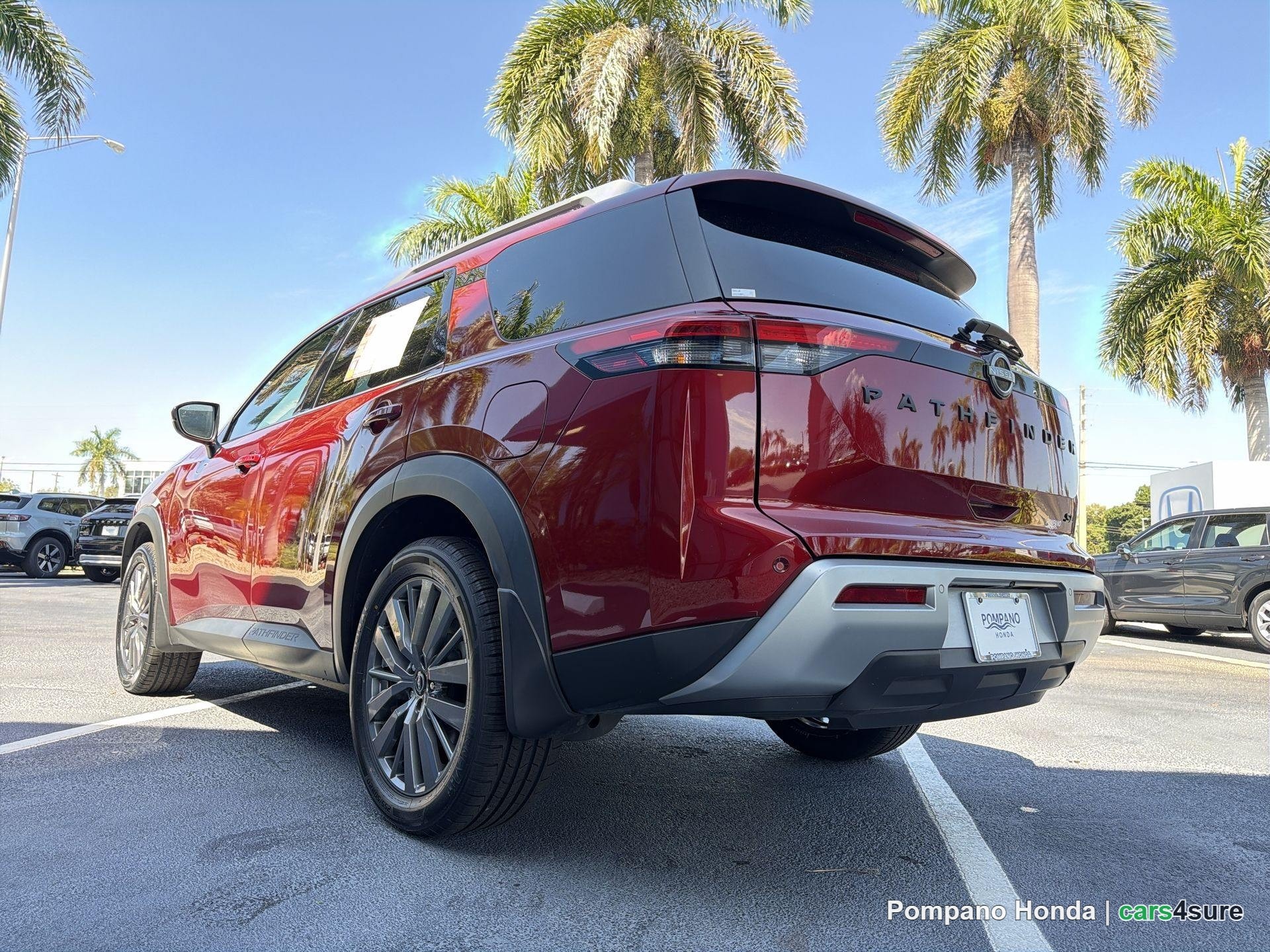 2024 NISSAN Pathfinder SL - Photo 3