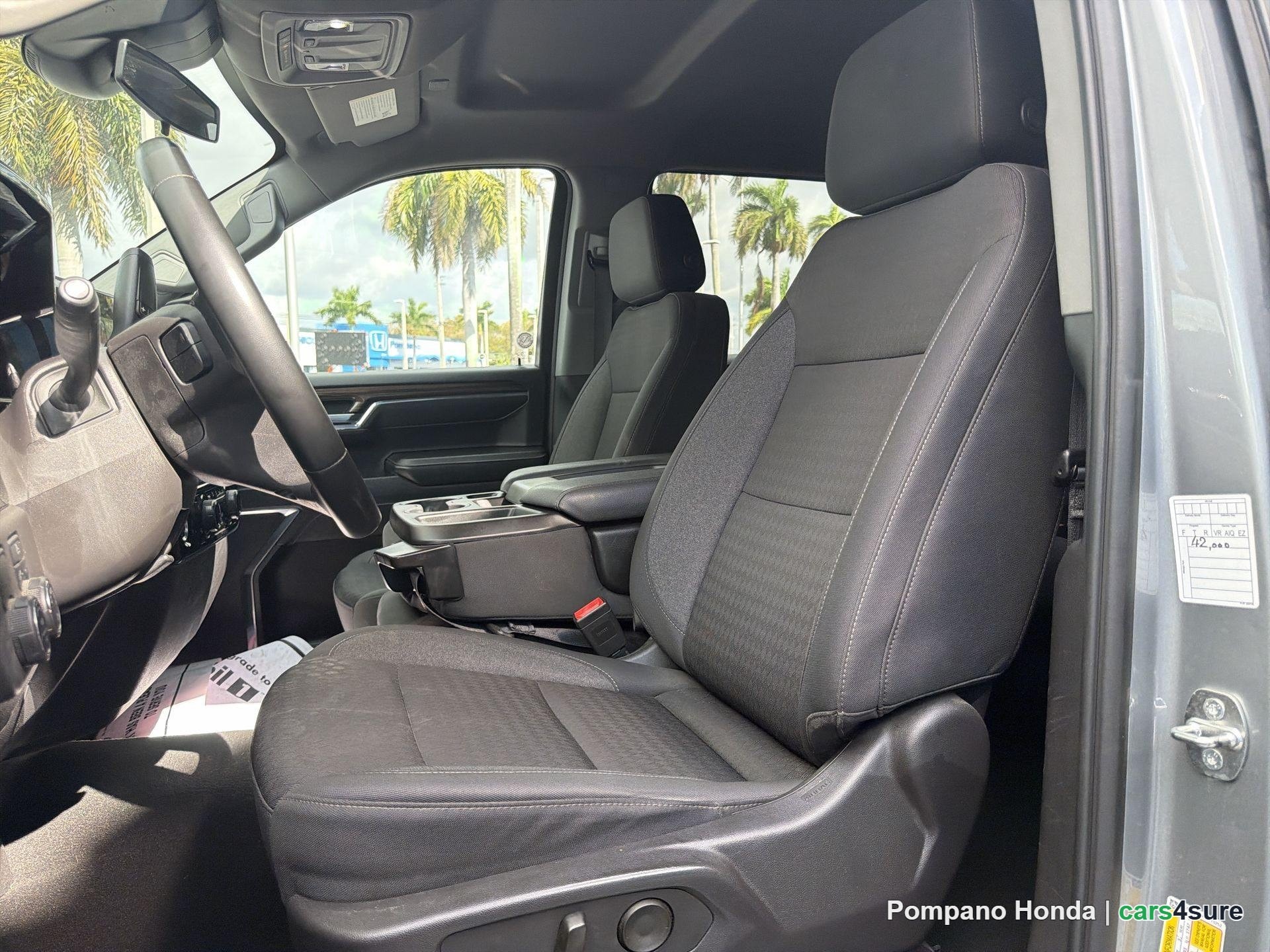2024 CHEVROLET Silverado LT - Photo 5