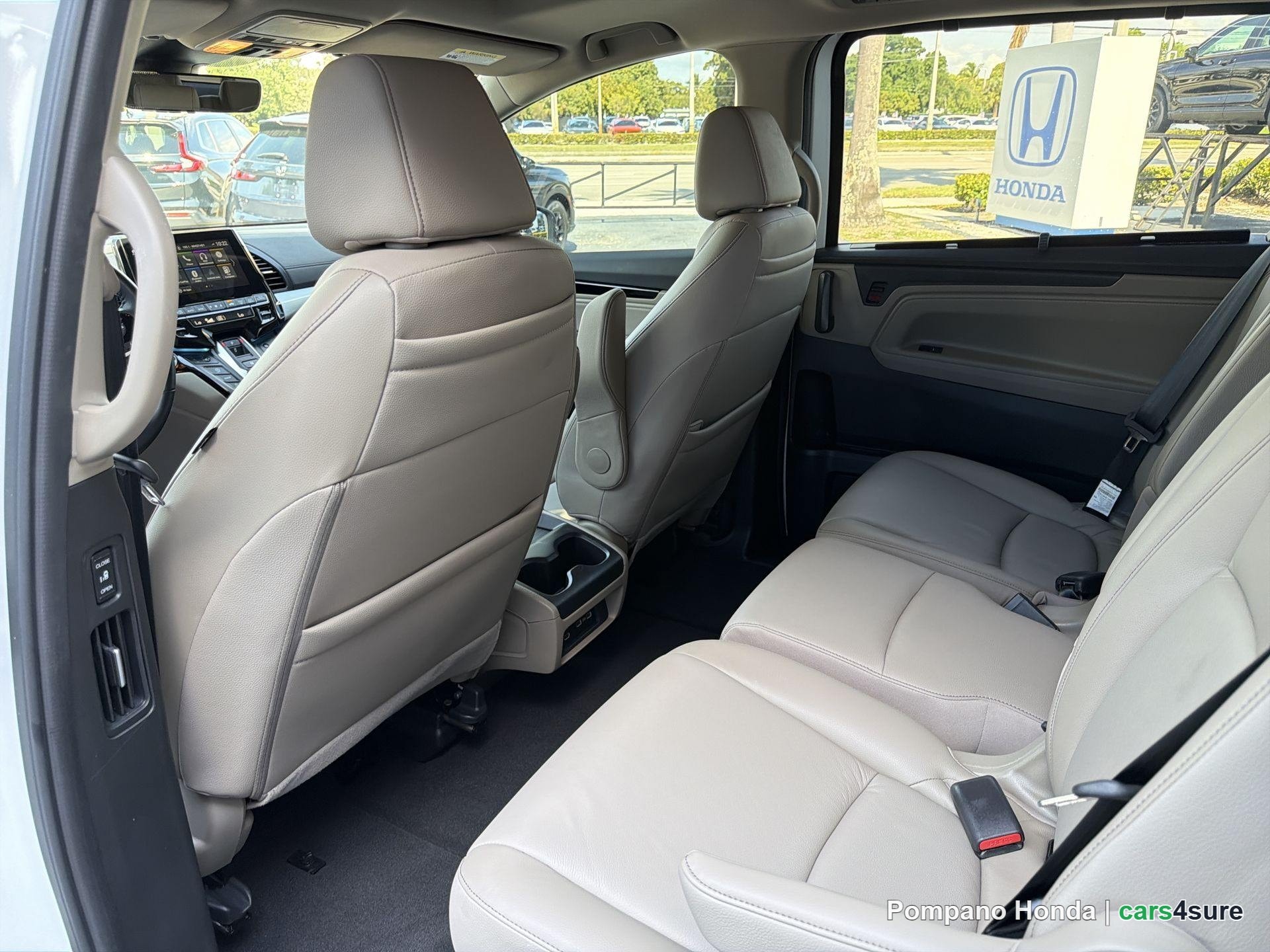 2024 HONDA Odyssey Touring - Photo 7