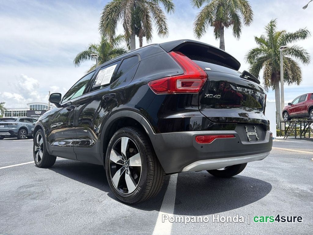 2020 VOLVO XC40 Momentum - Photo 19