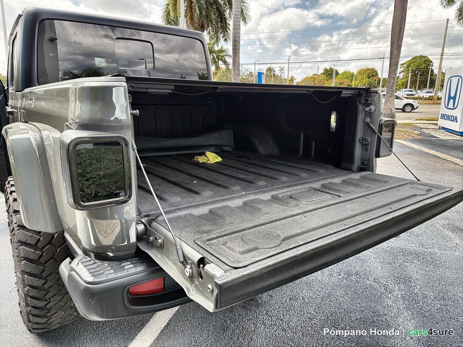 2022 JEEP Gladiator Rubicon - Photo 11