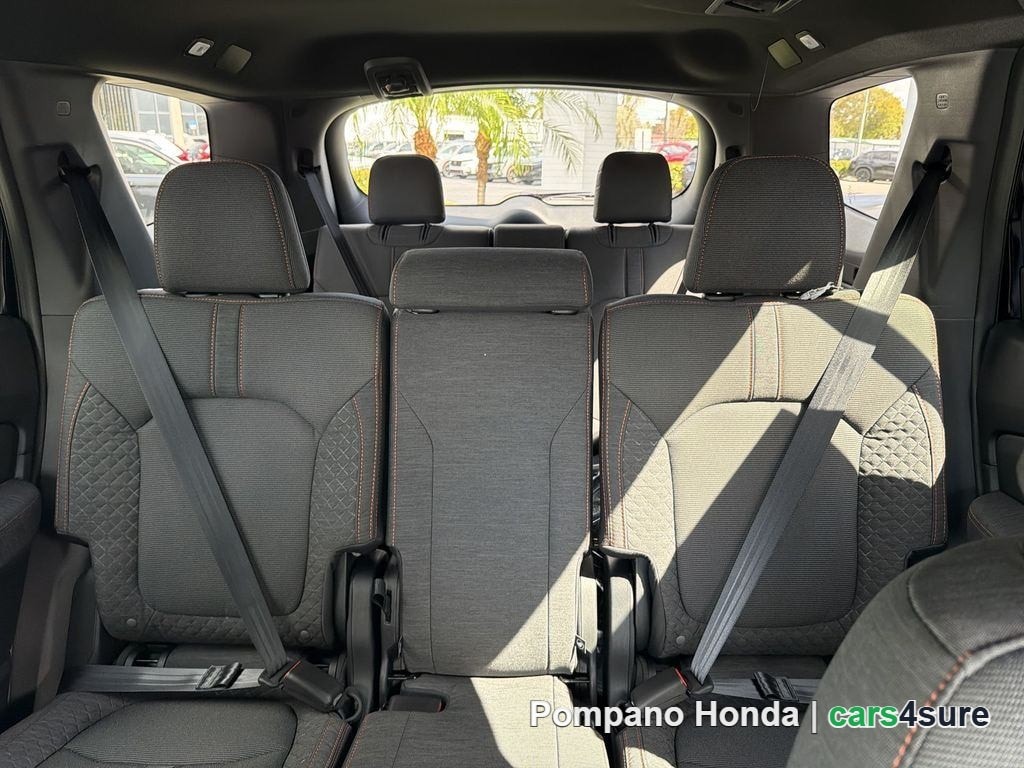 2026 HONDA Pilot Sport - Photo 5