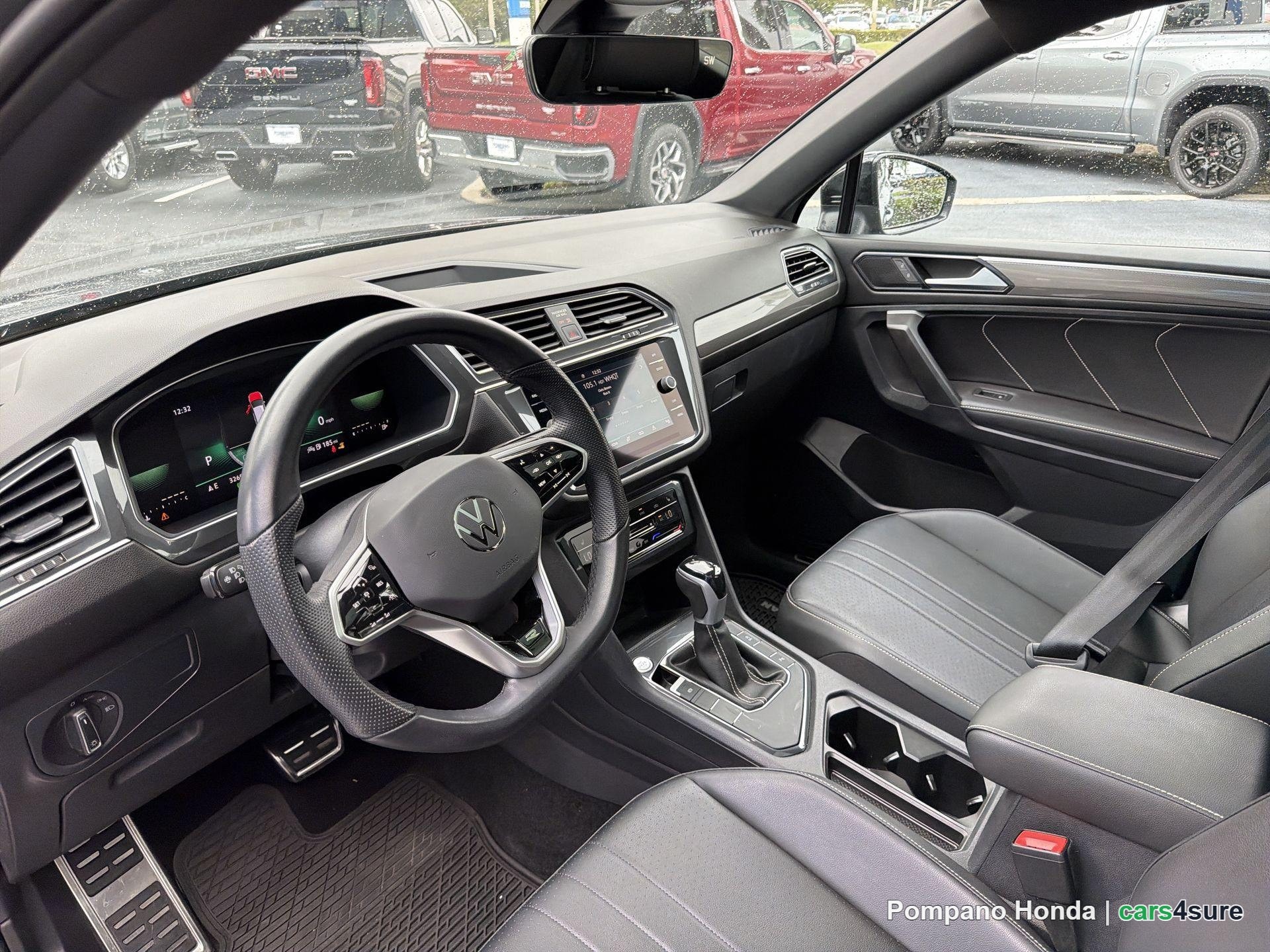 2023 VOLKSWAGEN Tiguan SE R-Line Black - Photo 4