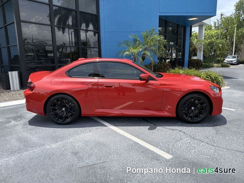 2024 BMW M2 - Photo 8