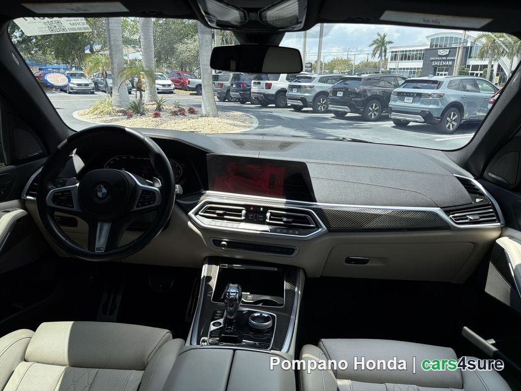 2021 BMW X5 M50i - Photo 14