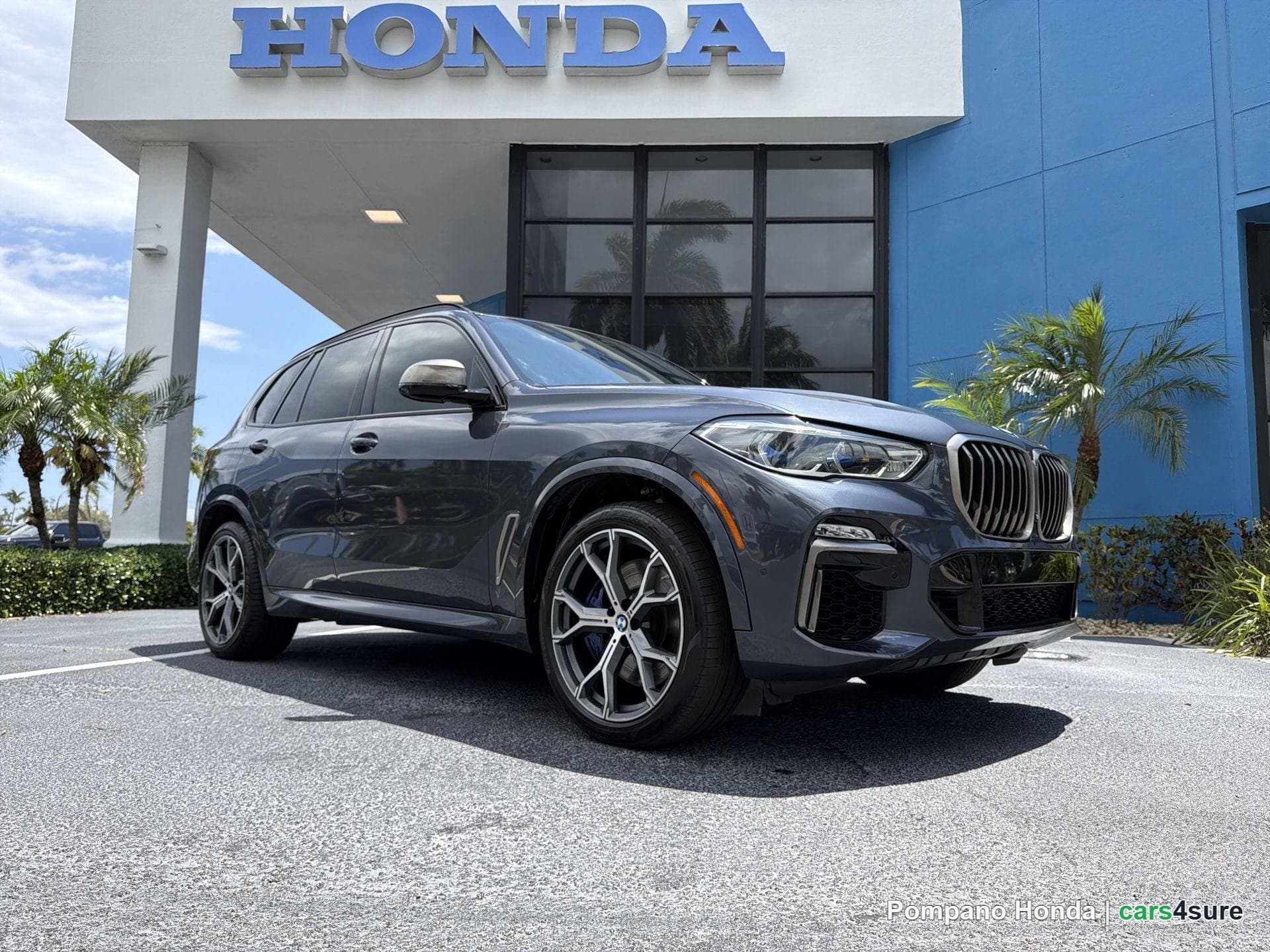 2021 BMW X5 M50i