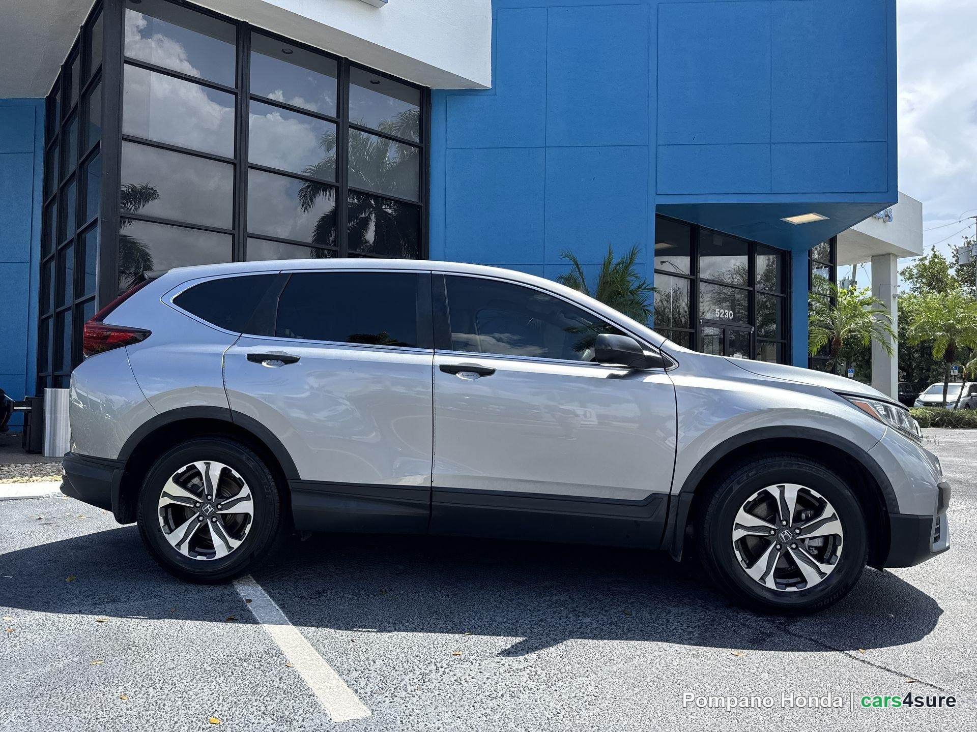 2021 HONDA CR-V LX - Photo 3