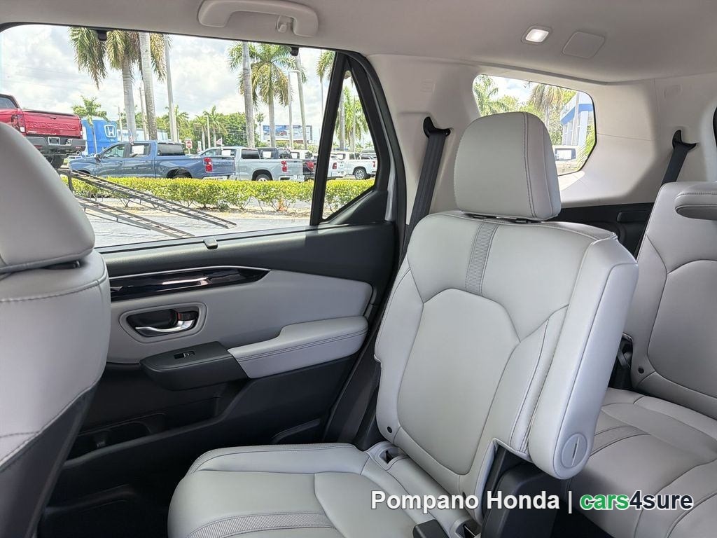 2023 HONDA Pilot EX-L - Photo 10