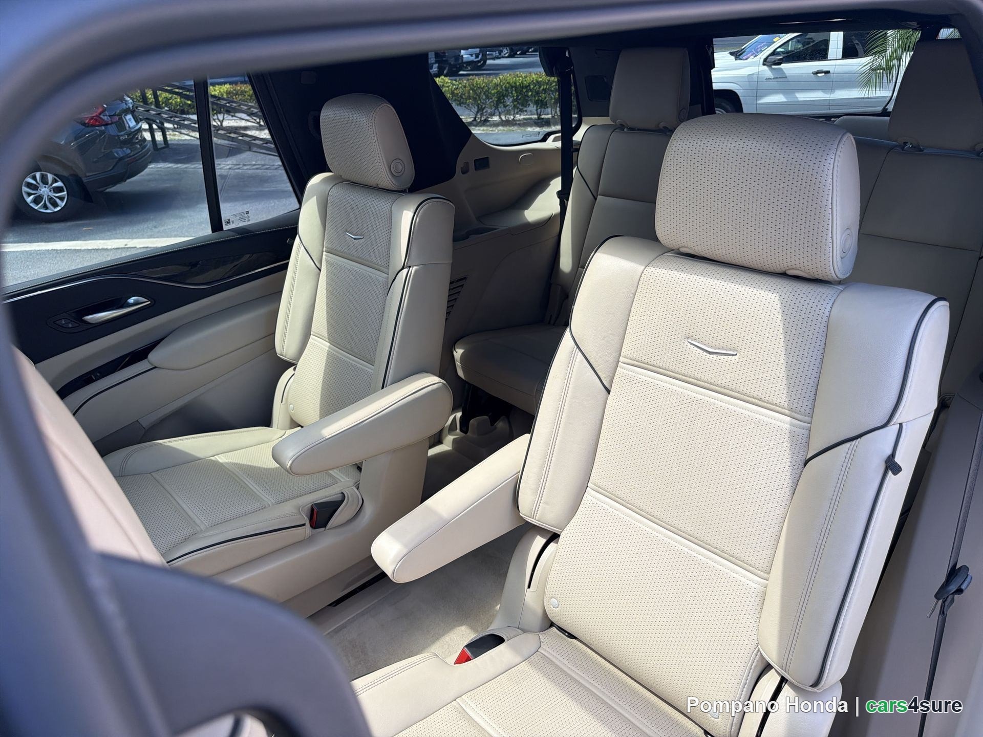 2024 CADILLAC Escalade Premium Luxury - Photo 12