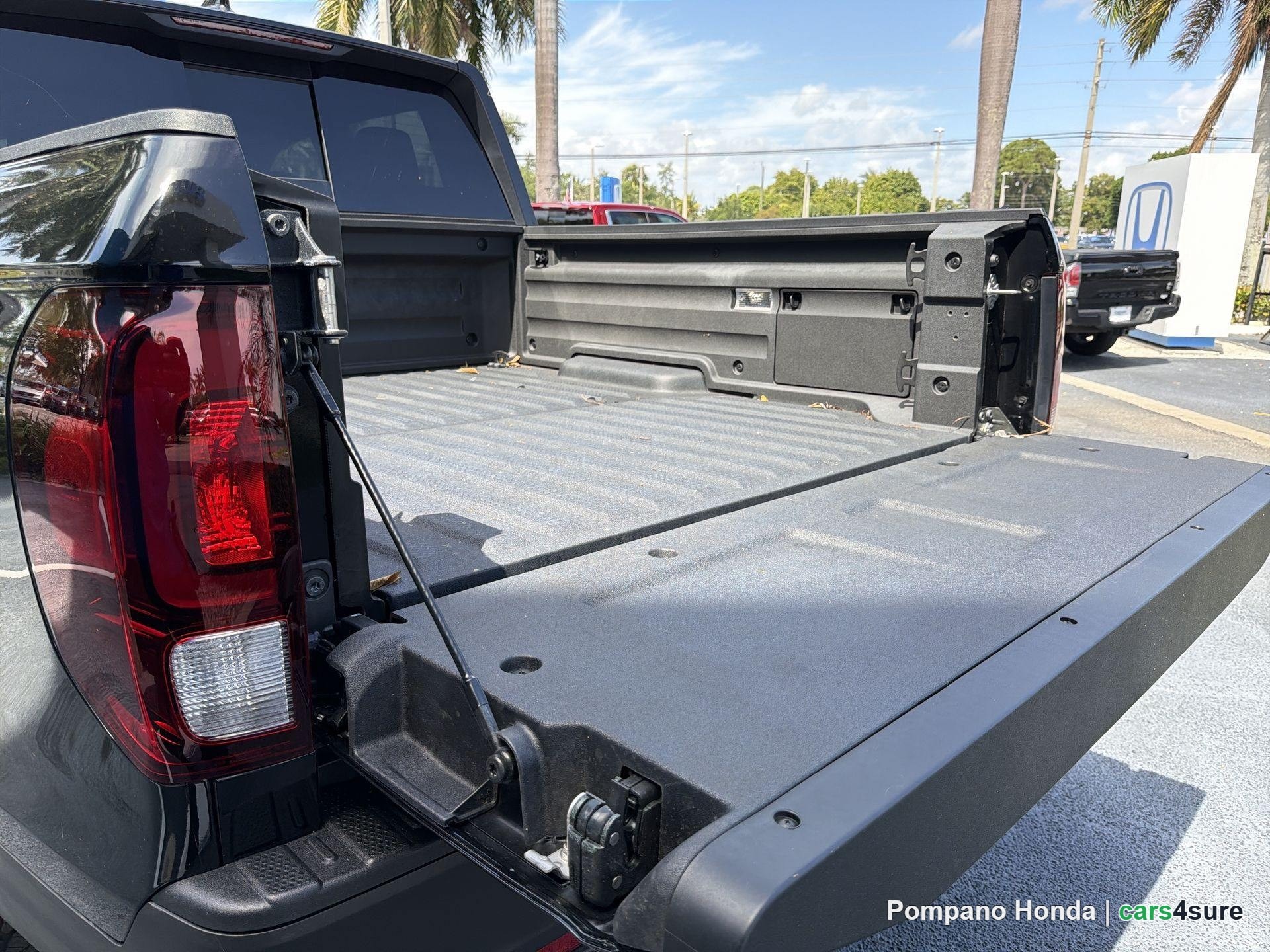 2025 HONDA Ridgeline TrailSport - Photo 8
