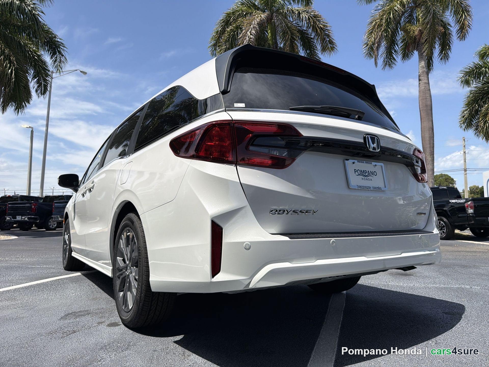2026 HONDA Odyssey Touring - Photo 12
