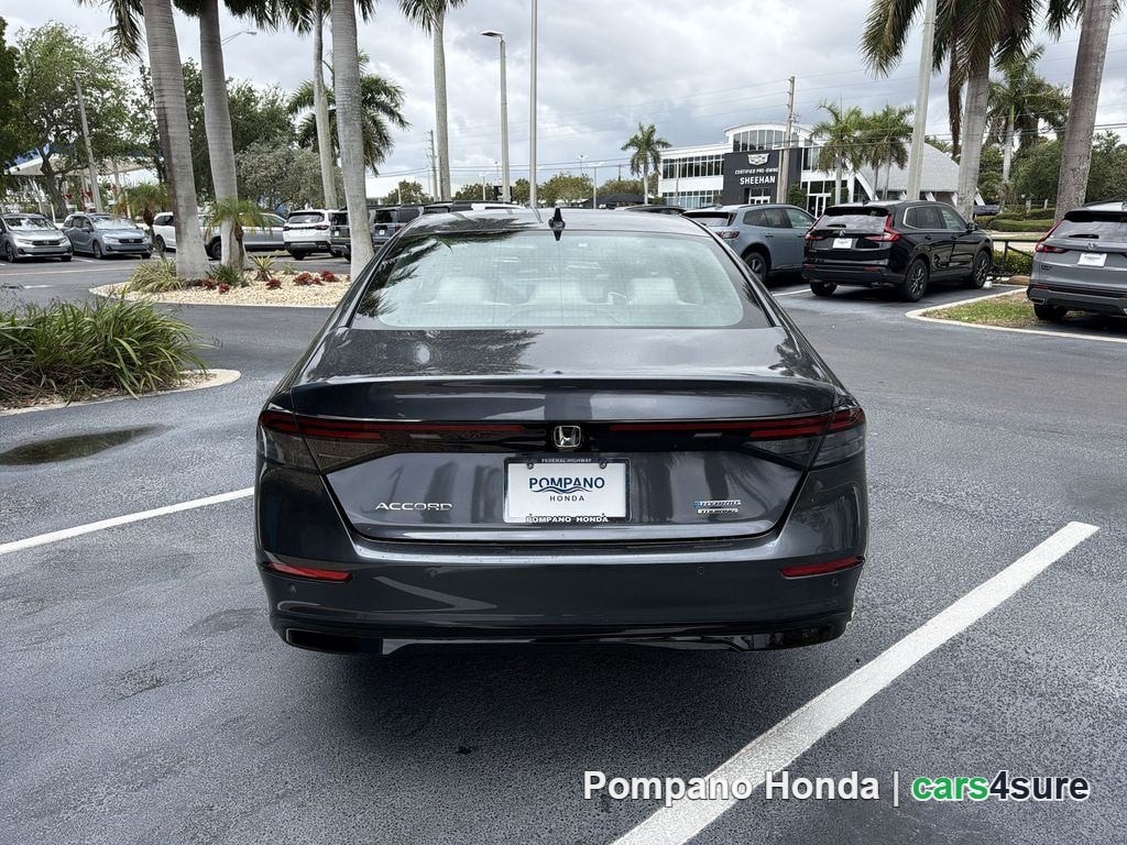 2026 HONDA Accord Touring - Photo 8
