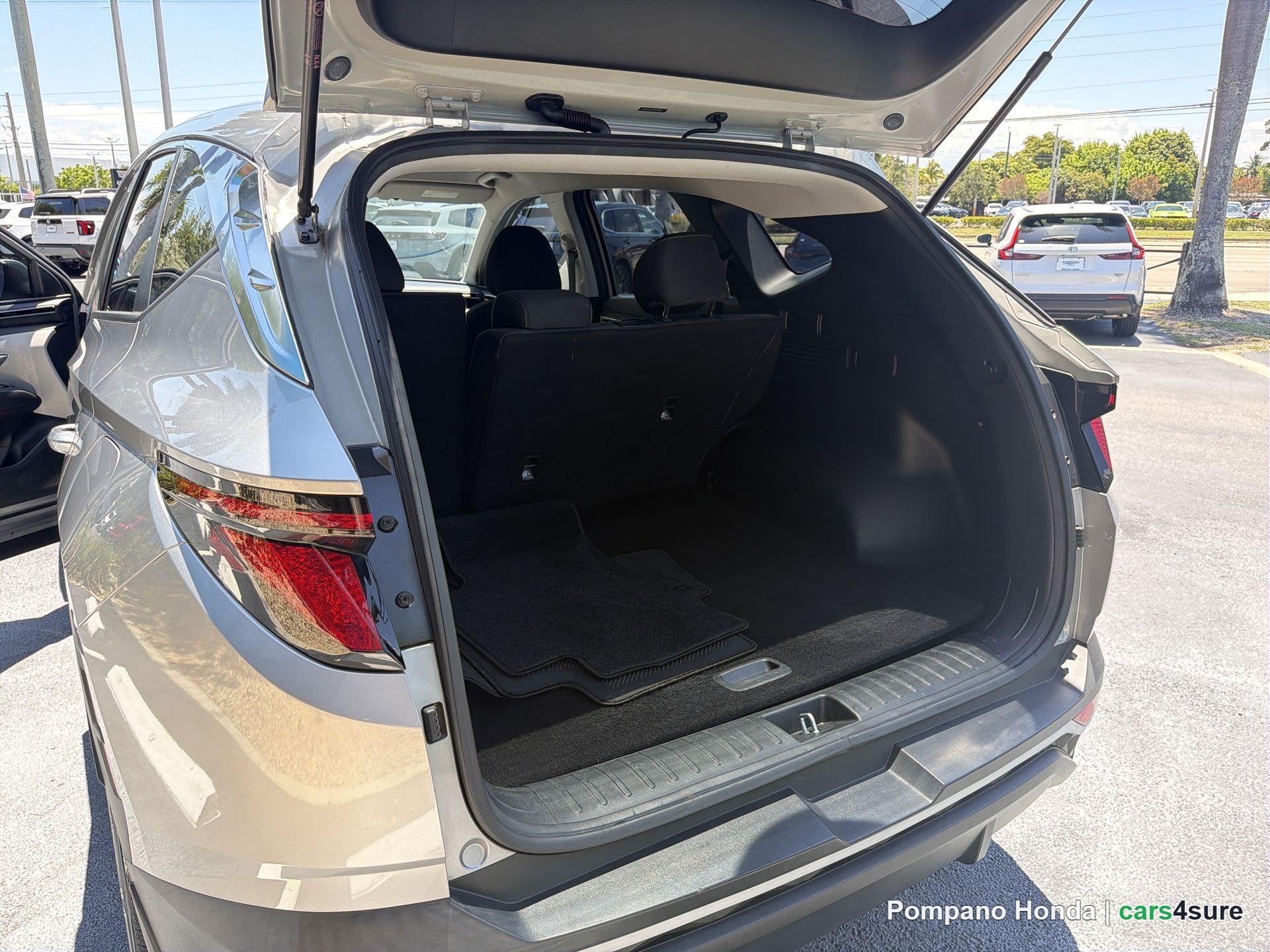 2023 HYUNDAI Tucson SE - Photo 7