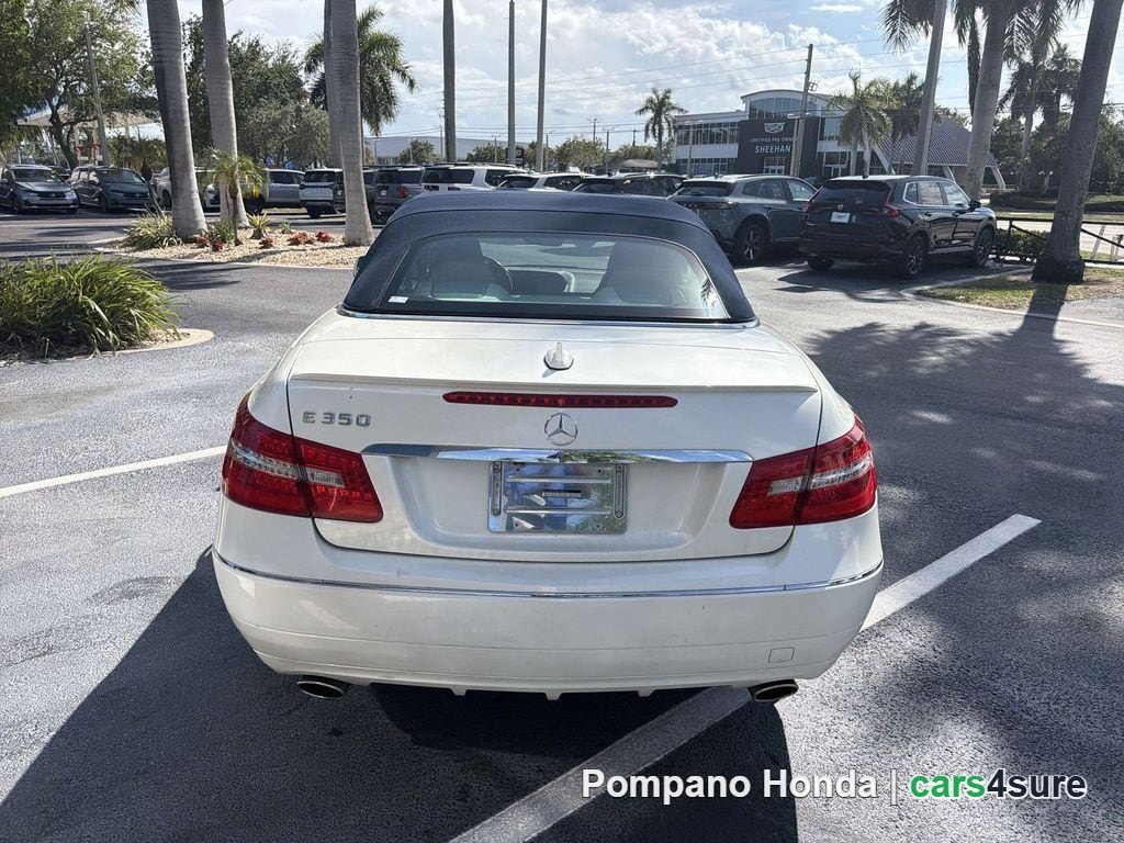 2011 MERCEDES-BENZ E-Class E350 - Photo 6